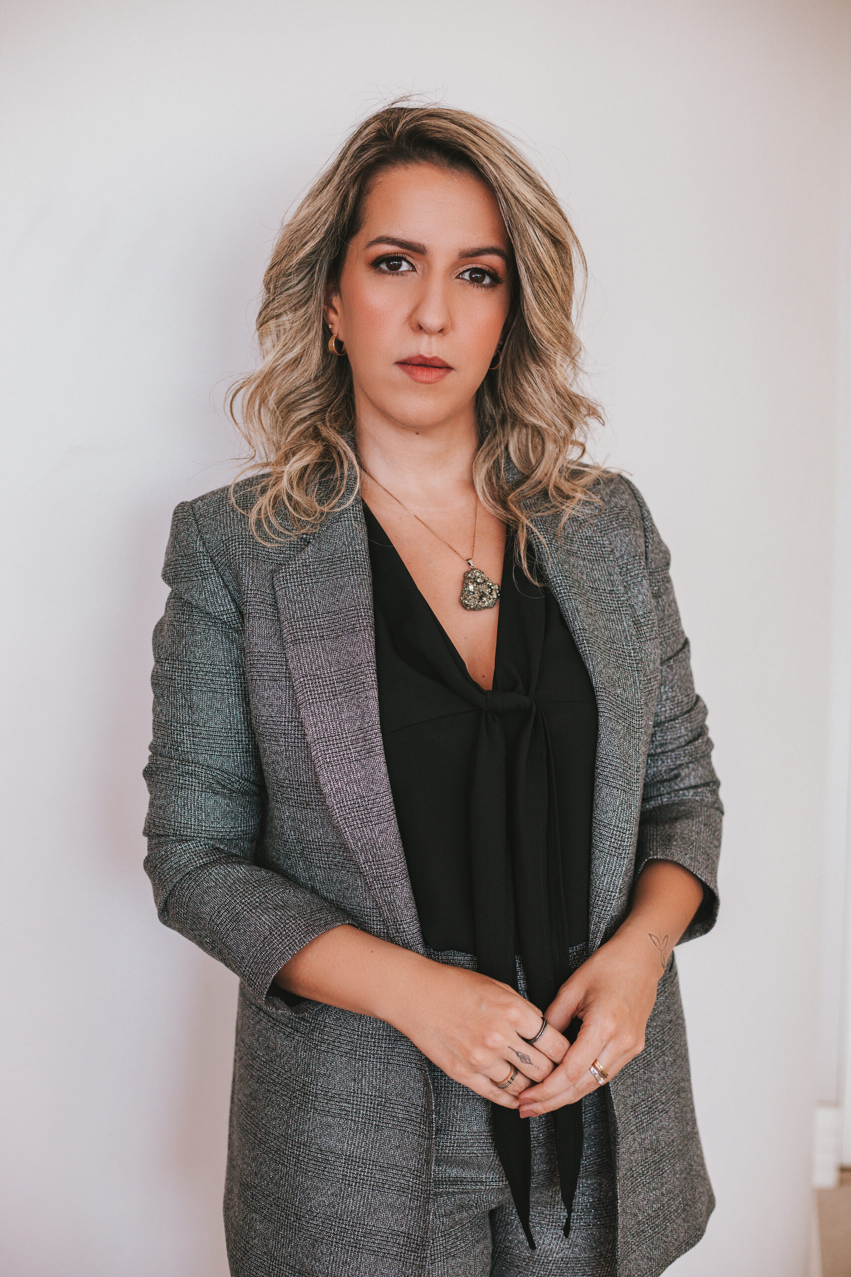 1C5C9B9B-2141-4252-927A-A1B23CE17D0F